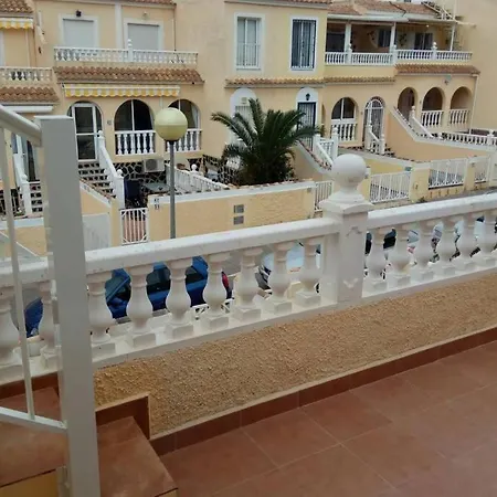 Moderno Luminoso Terraza Solarium Patio Holiday home *