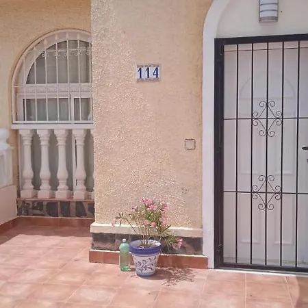 Holiday home Moderno Luminoso Terraza Solarium Patio *
